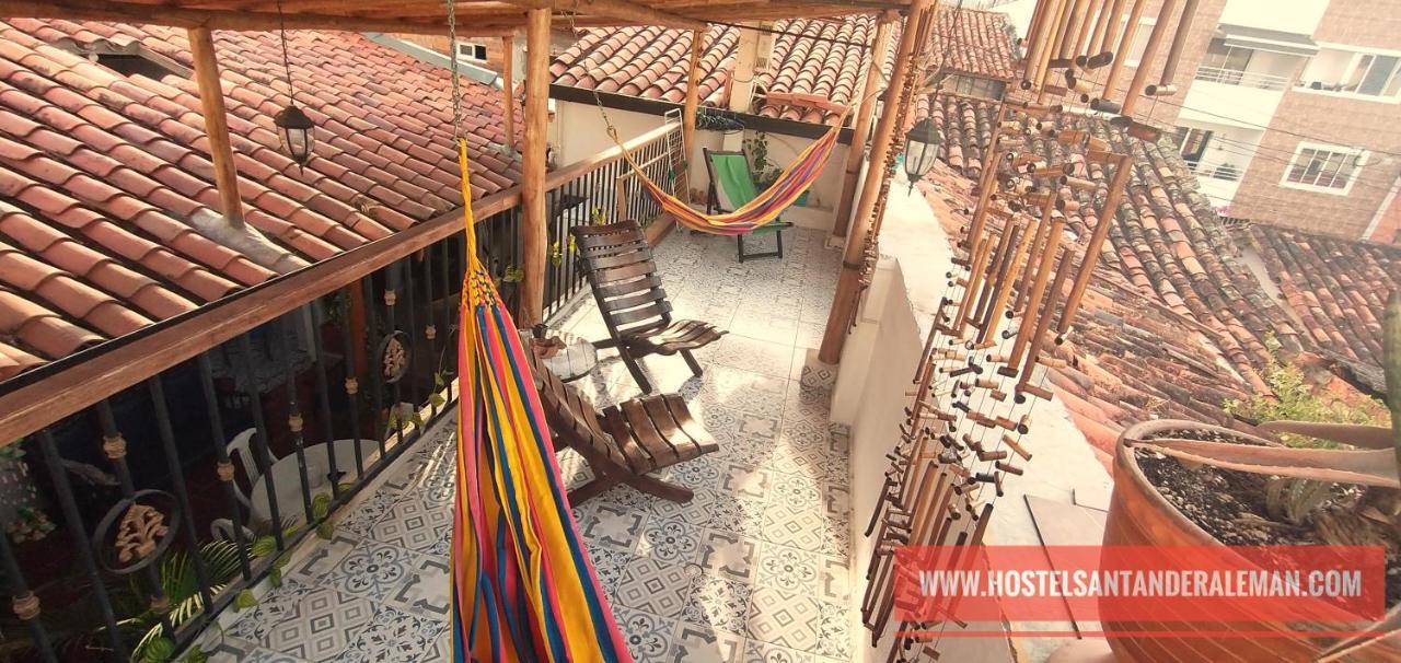 Santander Aleman Hostel San Gil Buitenkant foto