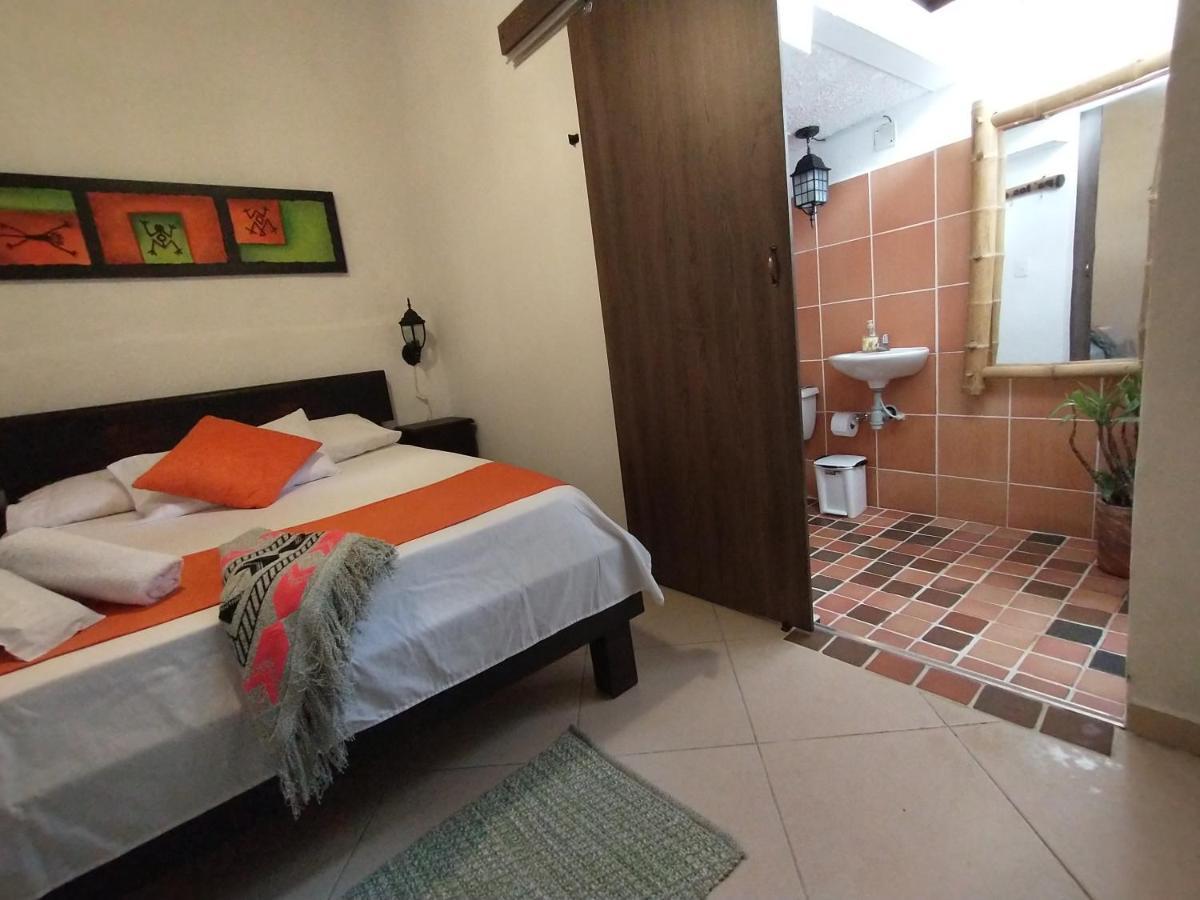 Santander Aleman Hostel San Gil Buitenkant foto