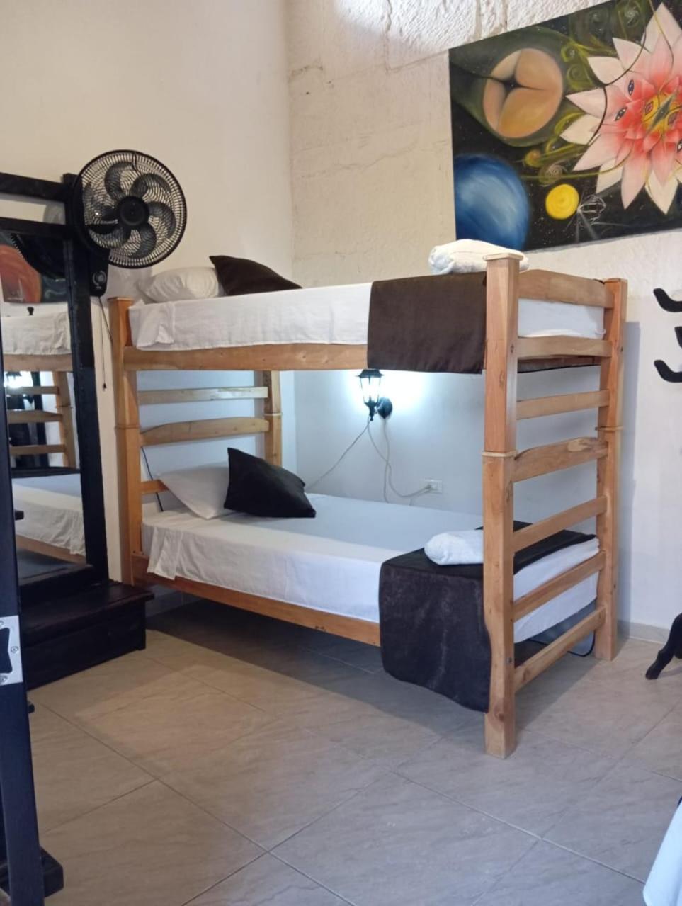 Santander Aleman Hostel San Gil Buitenkant foto